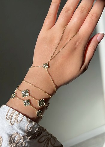  Beden Van Cleef Gold Yonca Detaylı Altın Renk Kadın Şahmeran