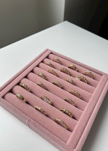 Altın Renkli Zarif Desenli Kadın Yüzük - Görsel 4