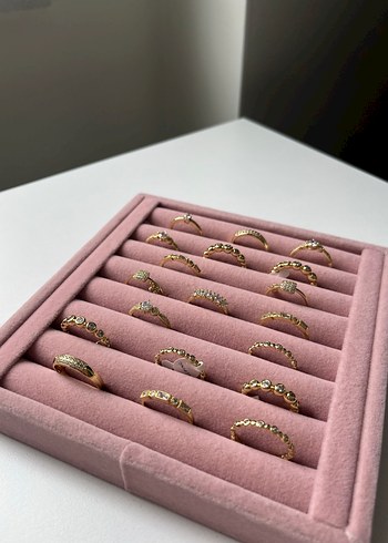 Altın Renkli Zarif Desenli Kadın Yüzük - Görsel 2