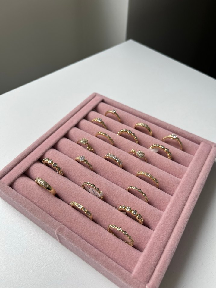 Altın Renkli Zarif Desenli Kadın Yüzük - Görsel 4