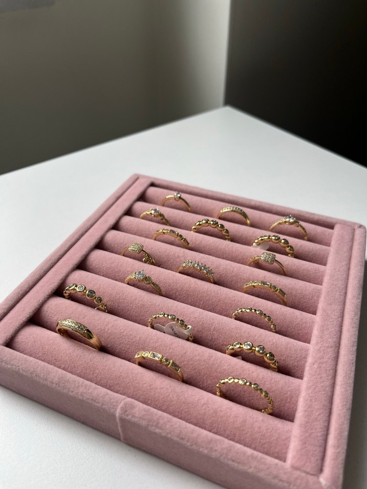 Altın Renkli Zarif Desenli Kadın Yüzük - Görsel 2