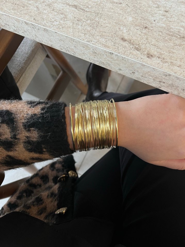 Parlak Altın Renkli Tel Kadın Bileklik Kelepçe - Görsel 2