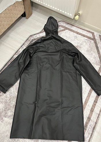Sıfır Siyah Uzun Yağmurluk - Görsel 2