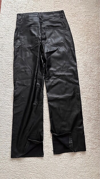 Bershka Deri pantalon