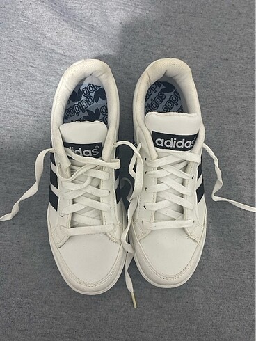 Adidas KADIN AYAKKABI