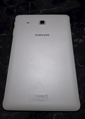 Samsung Samsung Galaxy TabE(Yazılımı güncel değil,çalışır durumda)