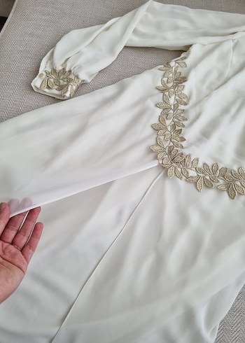 Tesettür Krem Şifon Elbise ve mor elbise - Görsel 5