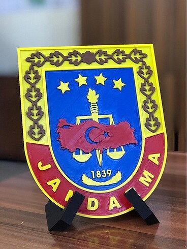 Masa üstü dekor