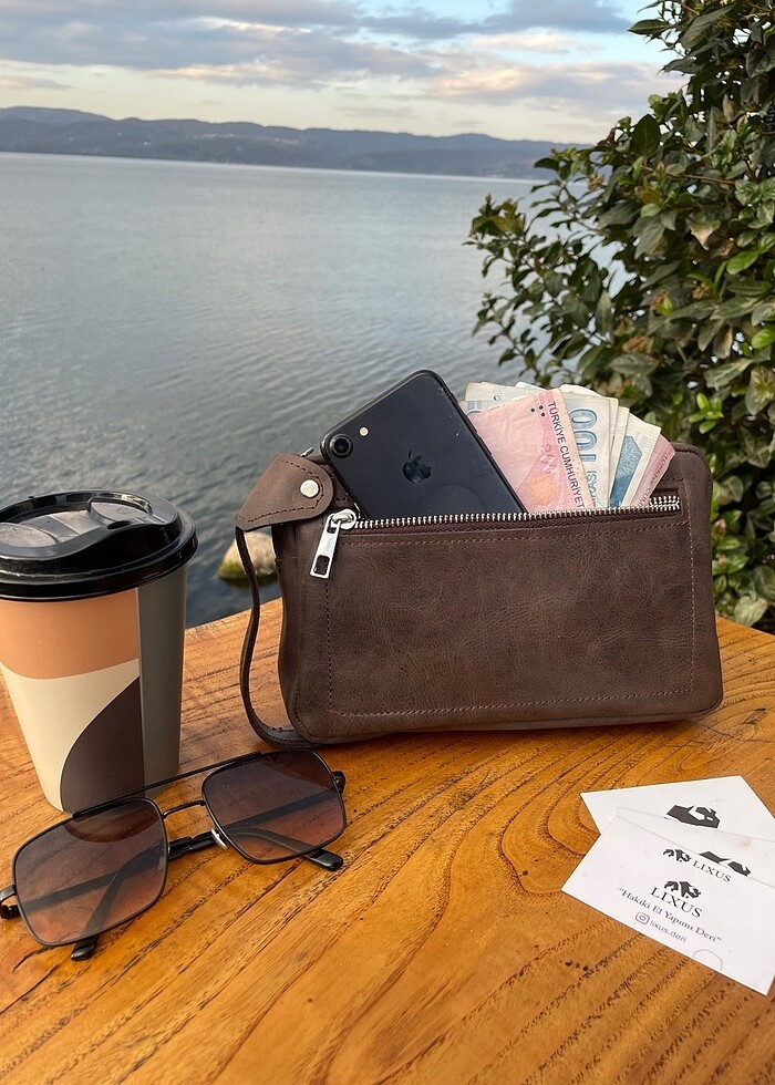 Hakiki Deri El Çantası - Görsel 3