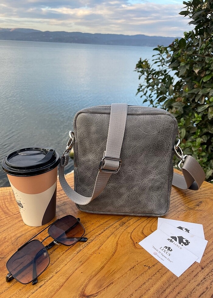 Hakiki Deri Omuz Çantası - Görsel 2