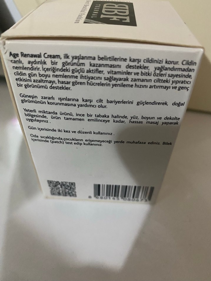 BBF Yaşlanma Karşıtı Nemlendirici Krem 50ml - Görsel 2