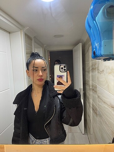 Siyah Mont