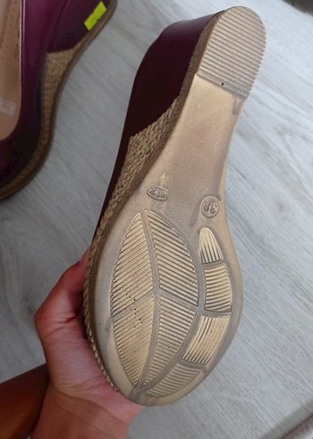 Bordo Tokalı Dolgu Topuk Kadın Babet - Görsel 2