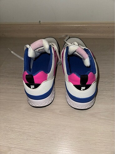 38 Beden Fila sneaker renkli spor ayakkabı