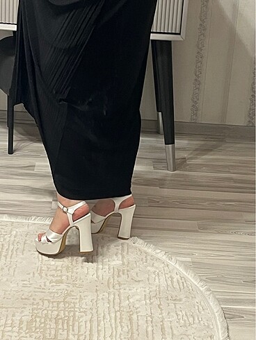 36 Beden beyaz Renk 12,5-13 cm Ayakkkabı