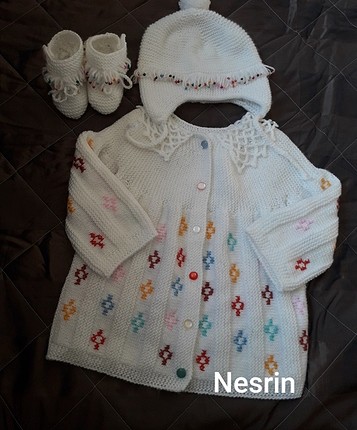 Beyaz hırka 