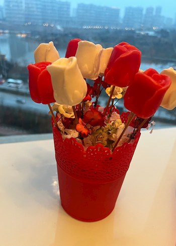 Kırmızı ve Beyaz Mum Gül Detaylı Renkli Vazo - Görsel 4