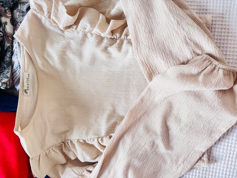 Bej Keten Bluzu Fırfırlı - Görsel 2