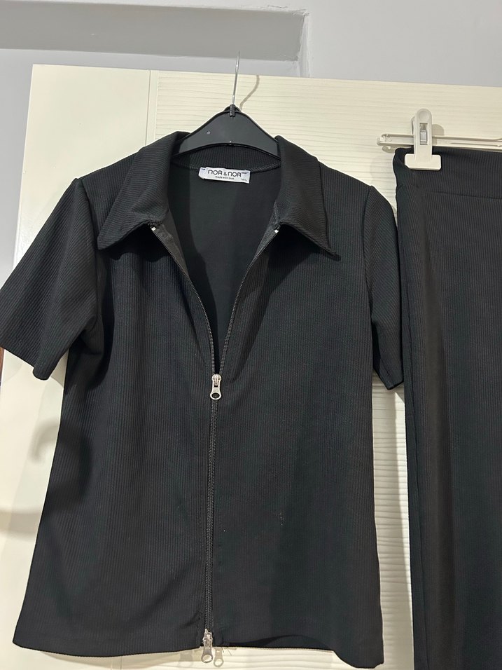 Kısa Kollu Siyah Kadın Takım - Görsel 4