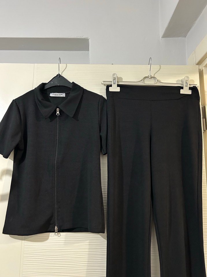 Kısa Kollu Siyah Kadın Takım - Görsel 2