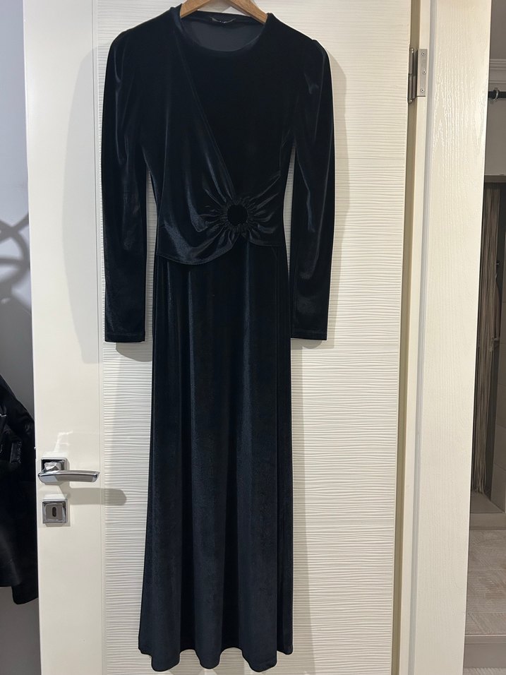 Siyah Kadife Uzun Kollu Kadın Elbise - Görsel 3