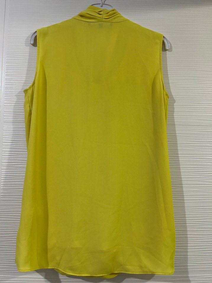 Beymen Sarı Drapeli Kolsuz V Yakalı Bluz - Görsel 5