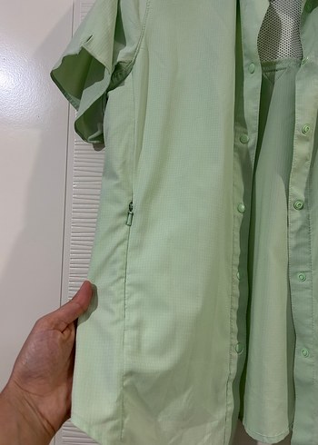 COLUMBİA Yeşil Düğmeli Kısa Kollu Kadın Gömlek - Görsel 3