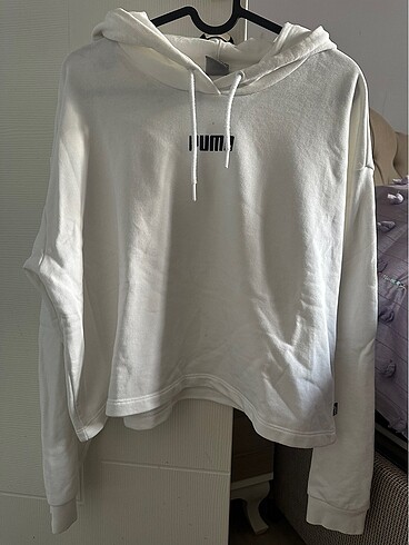 Puma sweatshirt