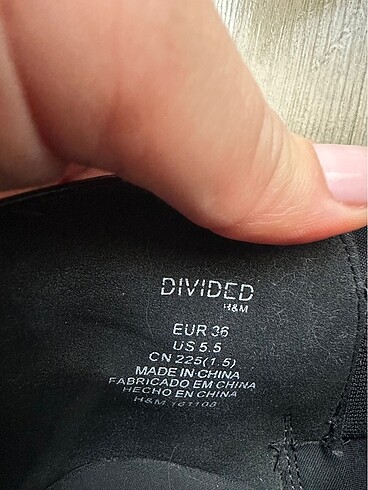 36 Beden siyah Renk H&M bot
