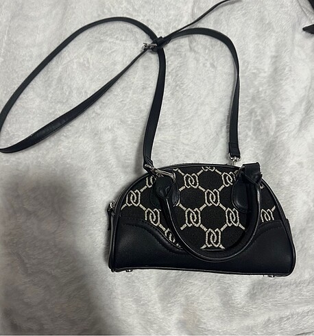  Beden H&M çanta