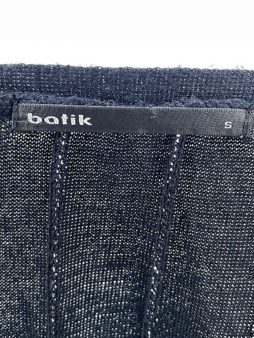 s Beden siyah Renk Batik Bluz %70 İndirimli.
