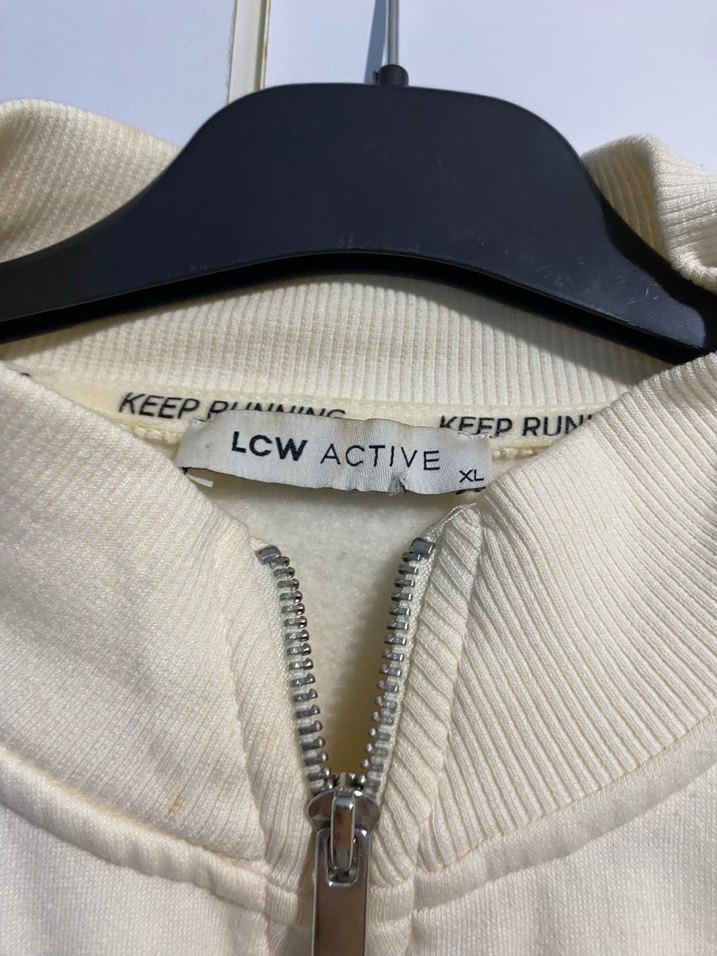 Ekru Fermuarlı Crop Sweatshirt — görsel 5/6