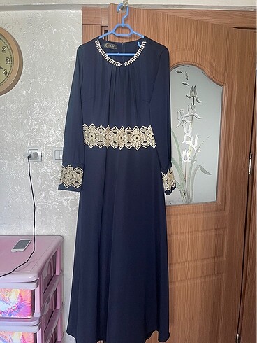 Armine Abiyeee