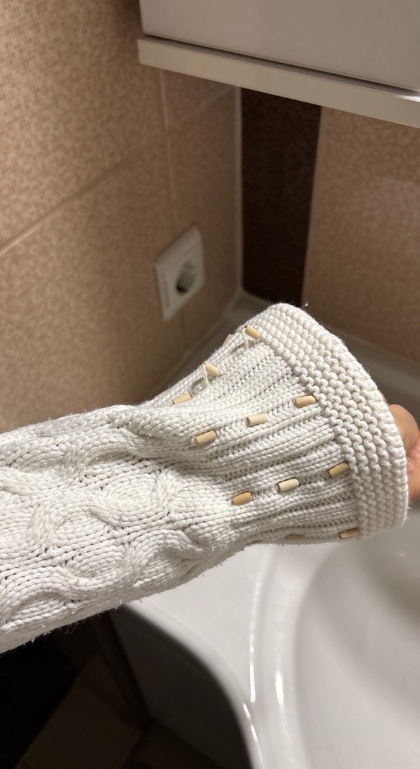 Beyaz Örgü Boğazlı Kadın Kazak - Görsel 2