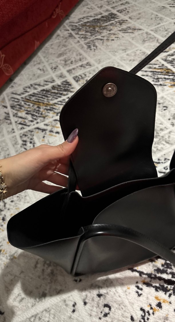 Siyah Deri Minimalist Kadın Çantası - Görsel 4