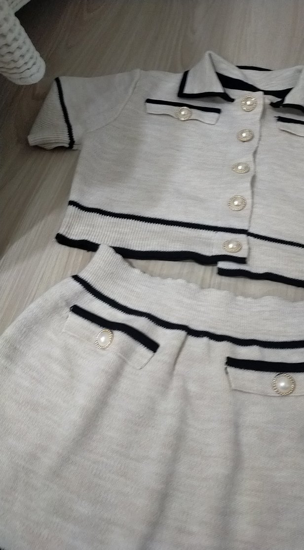 Düğmeli Kısa Kollu Triko Mini Takım - Görsel 5