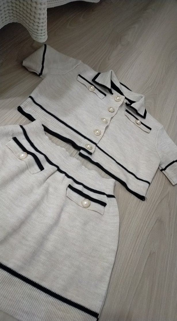 Düğmeli Kısa Kollu Triko Mini Takım - Görsel 2