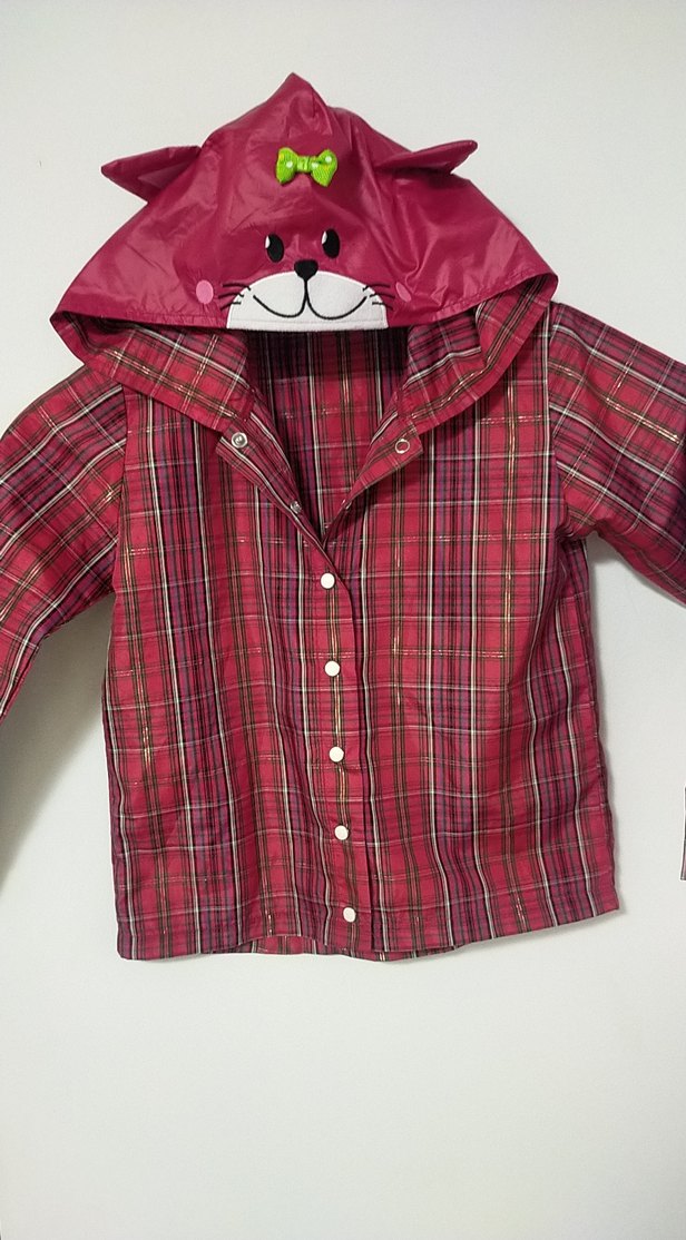 Bordo Kapüşonlu Kız Yağmurluk - Görsel 2