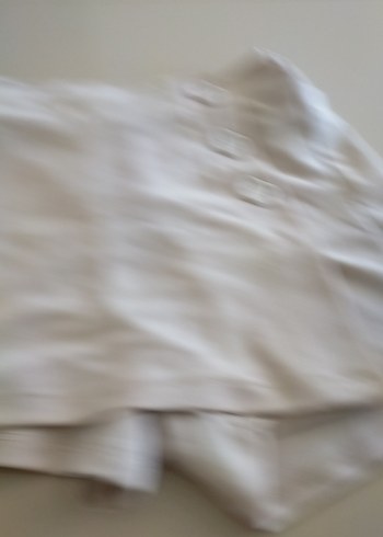 Düğmeli Beyaz Mini Şortu - Görsel 3