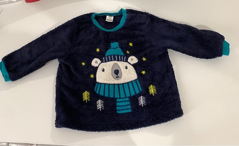 9-12 Ay Beden Bebek üst pijama defosuz çok iyi durumda 9-12 aylık
