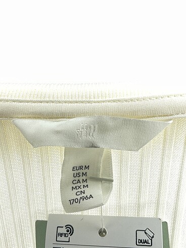 m Beden beyaz Renk H&M Uzun Elbise %70 İndirimli.