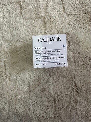 Caudalie leke kremi