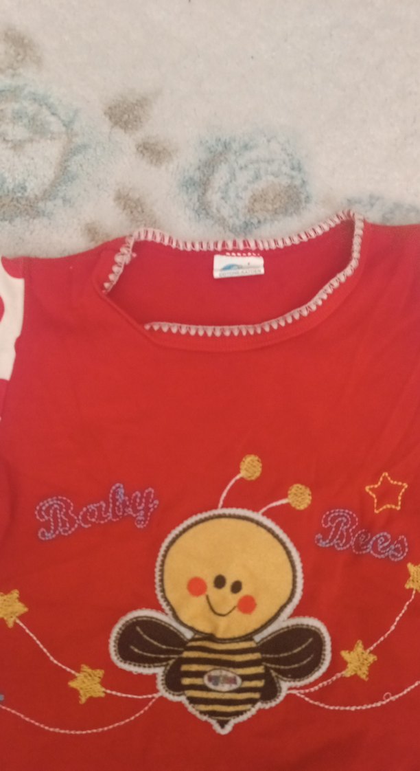 Kız Çocuk Kırmızı Puantiyeli Fırfırlı Tişört - Görsel 3