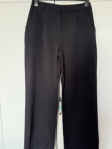 Trendyolmilla Siyah Pantolon