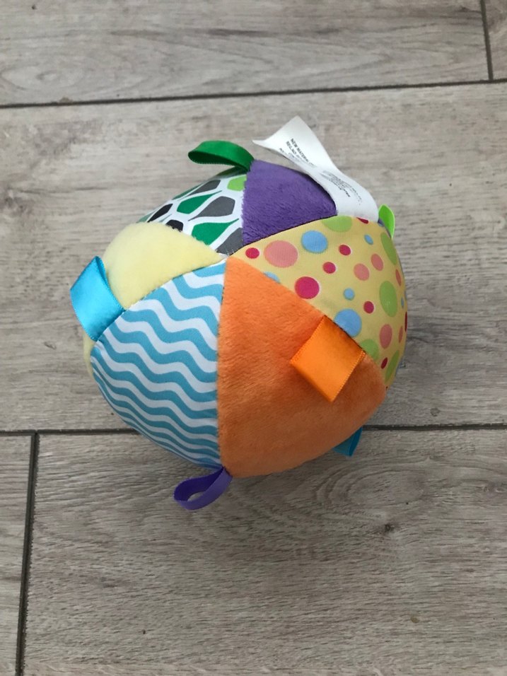 Hışırtılı Peluş Top - Görsel 3