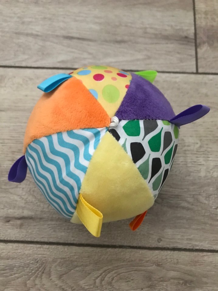 Hışırtılı Peluş Top - Görsel 2