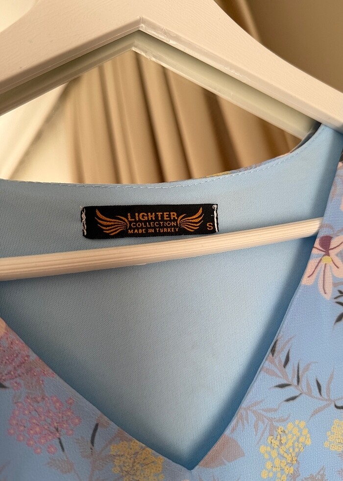 Çiçek Desenli Elbise - Görsel 2