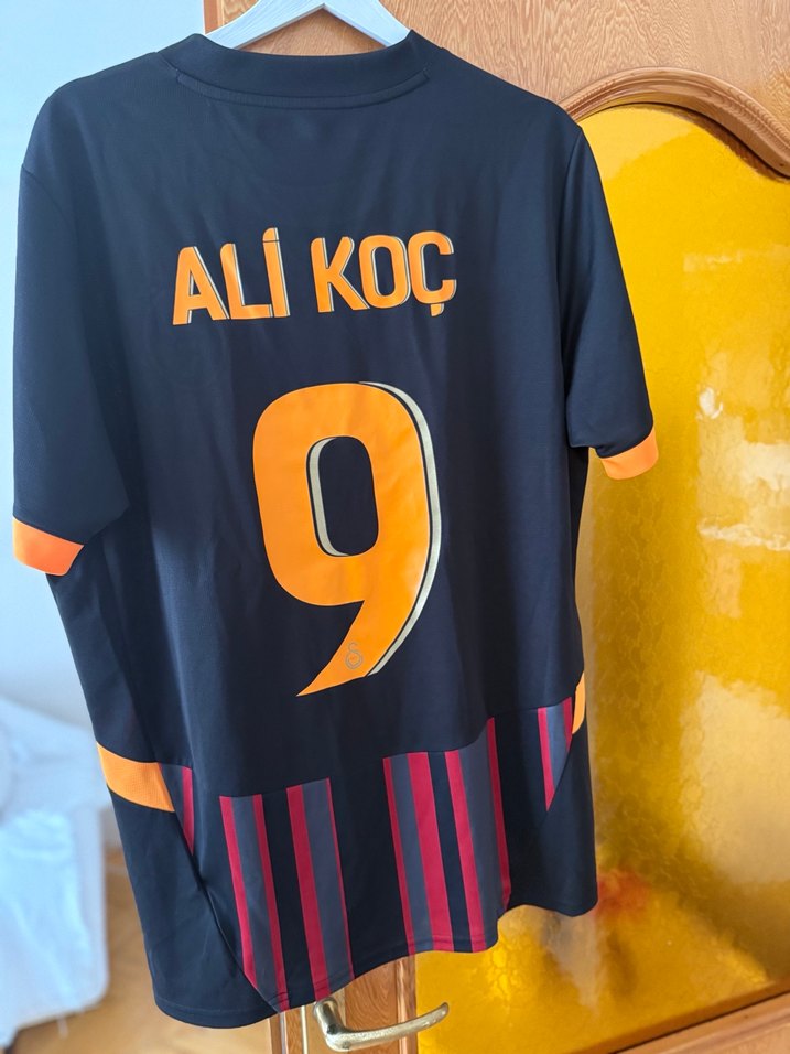 Galatasaray Siyah Kısa Kollu Futbol Forması - Görsel 3