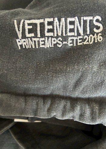 l Beden Vetements TFD Hoodie