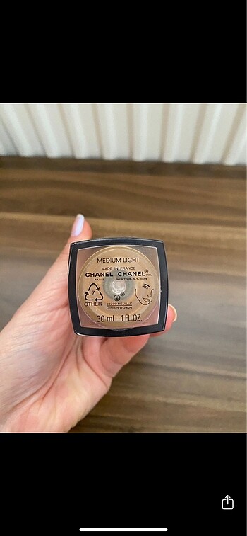  Beden Chanel fondöten